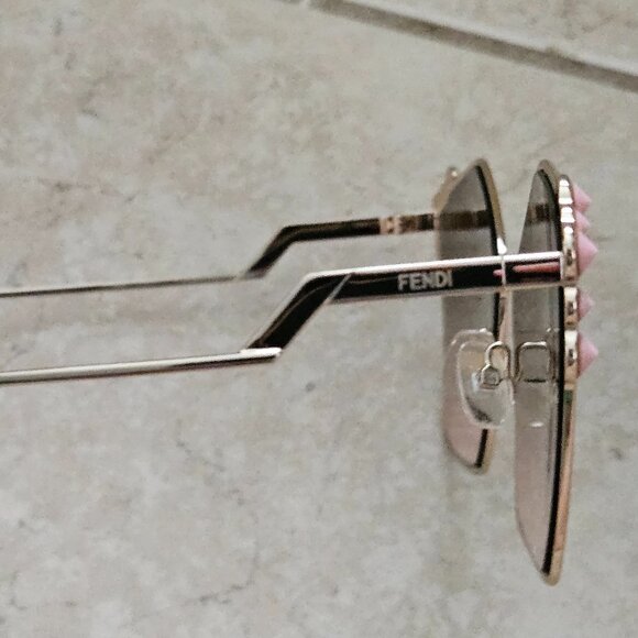 NWOT FENDI GEOMETRIC PENTAGON ITALY METAL PINK CRYSTAL OVERSIZED SUNGLASSES main image 12